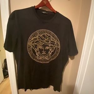 Men’s Versace shirt